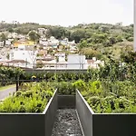 Studio moderno em condomínio com infraestrutura de clube CA04